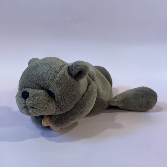 Vintage 1998 GANZ Otto the Otter with Starfish Good Used Condition 7.5” long - Picture 1 of 11